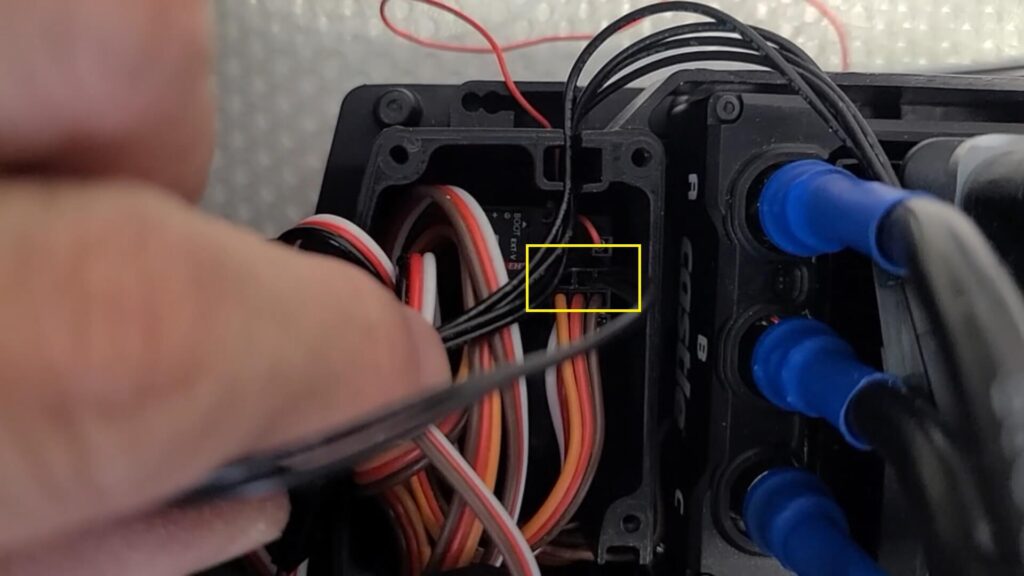 Power cables of cooling fan on a receiver